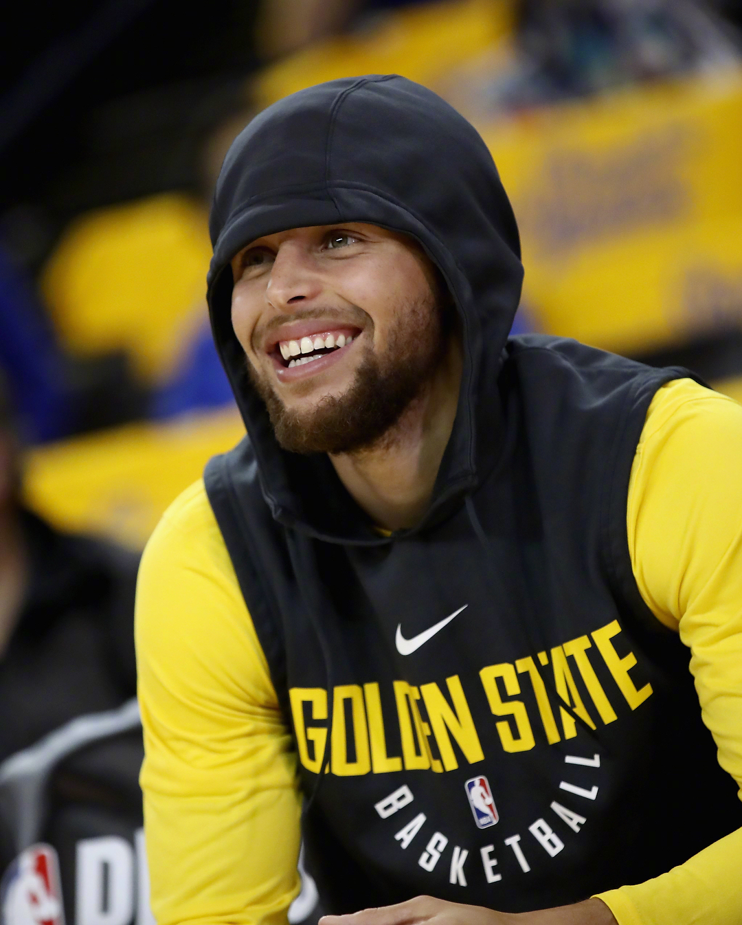 斯基拉：国米派球探考察卡利亚里20岁的右翼卫帕莱斯特拉（斯基拉：国米已派球探跟踪卡利亚里20岁右翼卫帕莱斯特拉）