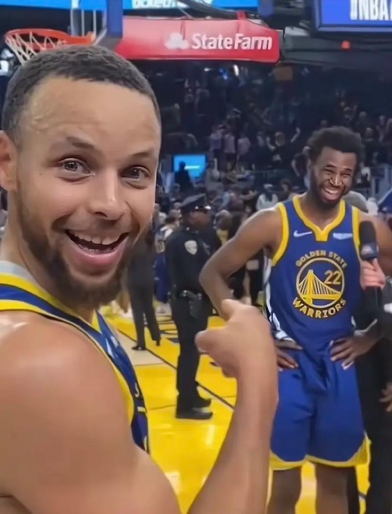 比赛集锦：西班牙4-0格鲁吉亚（西班牙四球零封格鲁吉亚：精彩回放）