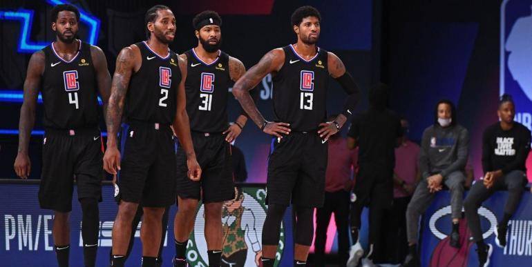 弗拉门戈双冠王，历史第5次同一球队单赛季解放者杯+巴甲夺冠（弗拉门戈加冕双冠，史上第5次同队单季包揽解放者杯与巴甲）